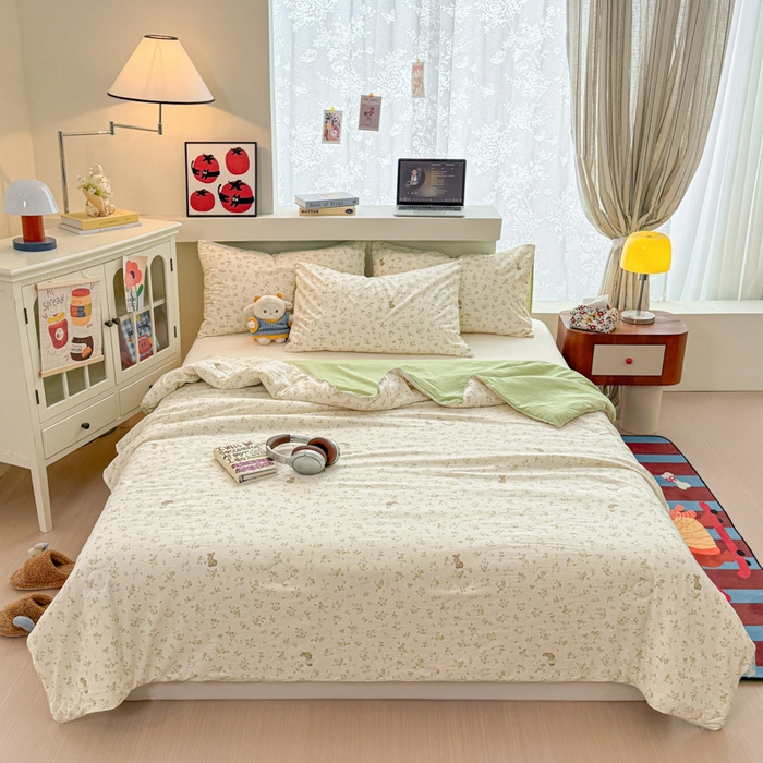 91家纺网 家纺一手货源 找家纺 漫仙阁家纺 2026新款空调被保暖透气抗菌夏被子被芯 叶初开