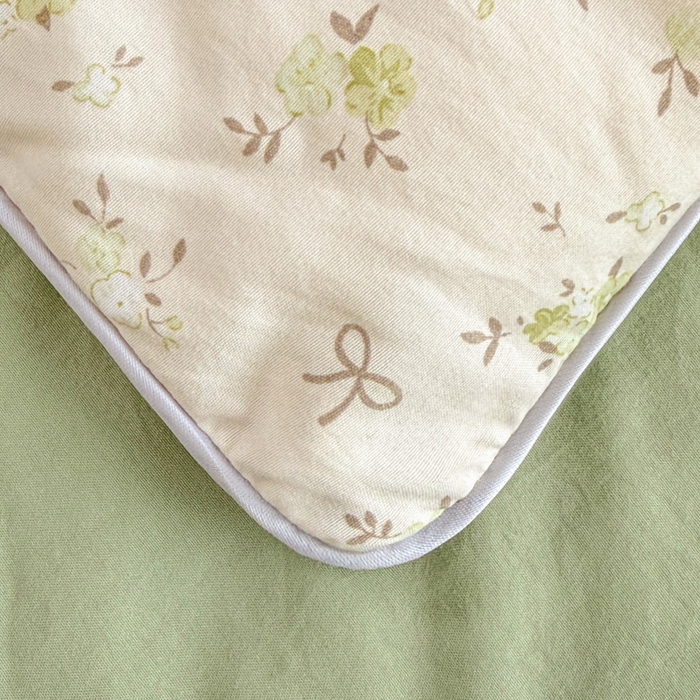 91家纺网 家纺一手货源 找家纺 漫仙阁家纺 2026新款空调被保暖透气抗菌夏被子被芯 叶初开