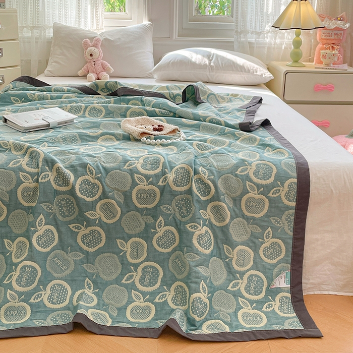 兄弟坊 2026新款A类全棉三层纱多功能毛巾被夏被夏凉被（盖毯床单夏被） 幸运苹果-绿