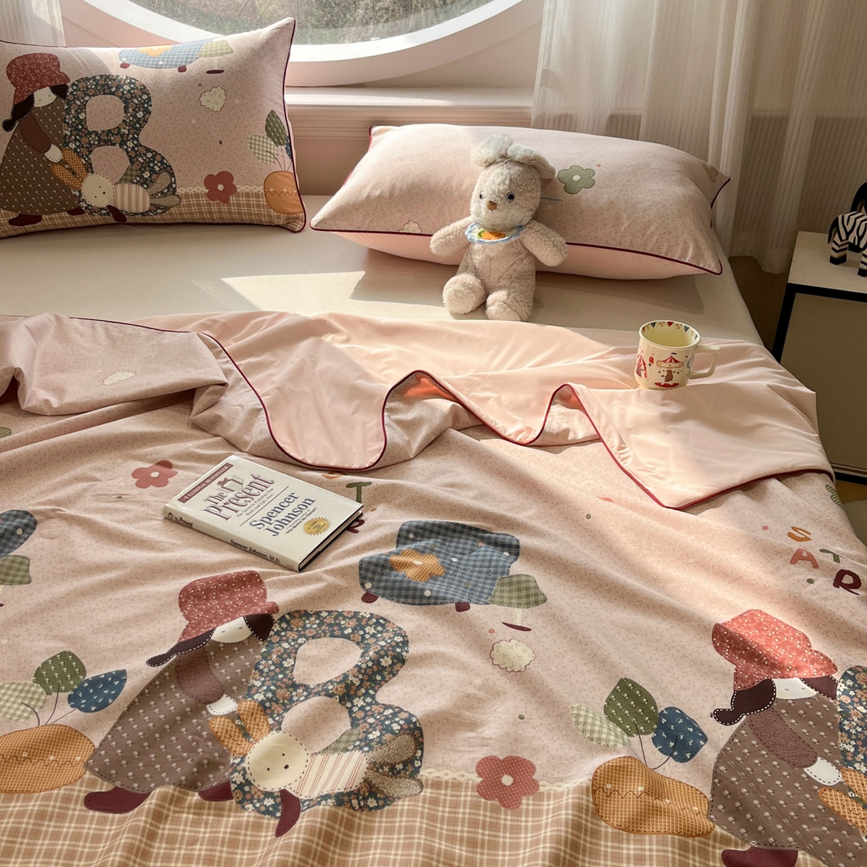 91家纺网 家纺一手货源 找家纺 羚羊语家纺 2026新款全棉印花仿锦氨凉感丝夏被100纯棉空调被卡通两用多功能被子被芯小冰皮冰淇淋夏凉被 苏西的兔子