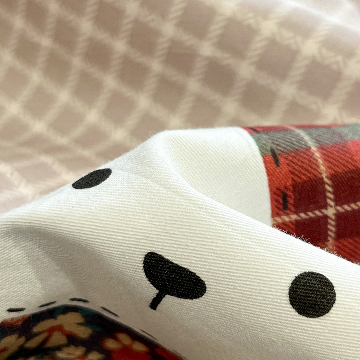 91家纺网 家纺一手货源 找家纺 羚羊语家纺 2026新款全棉印花仿锦氨凉感丝夏被100纯棉空调被卡通两用多功能被子被芯小冰皮冰淇淋夏凉被 奶芙猫