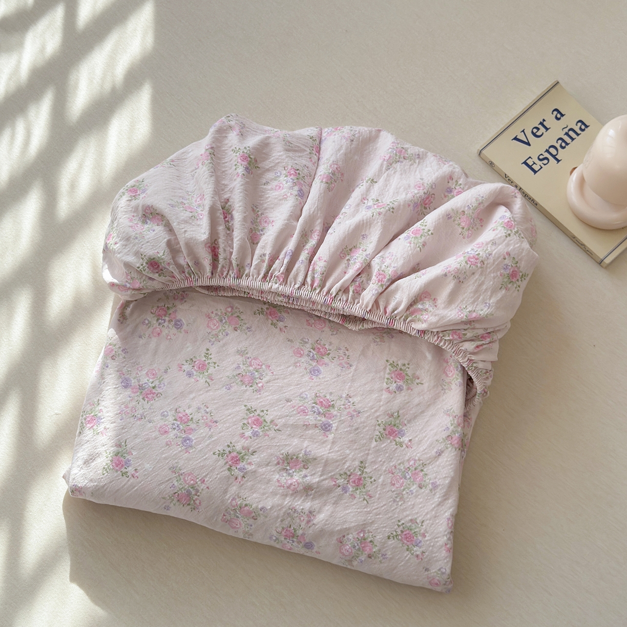 91家纺网 家纺一手货源 找家纺 恋尚羽家纺 2026新款双层纱水洗棉四件套 玫瑰花开