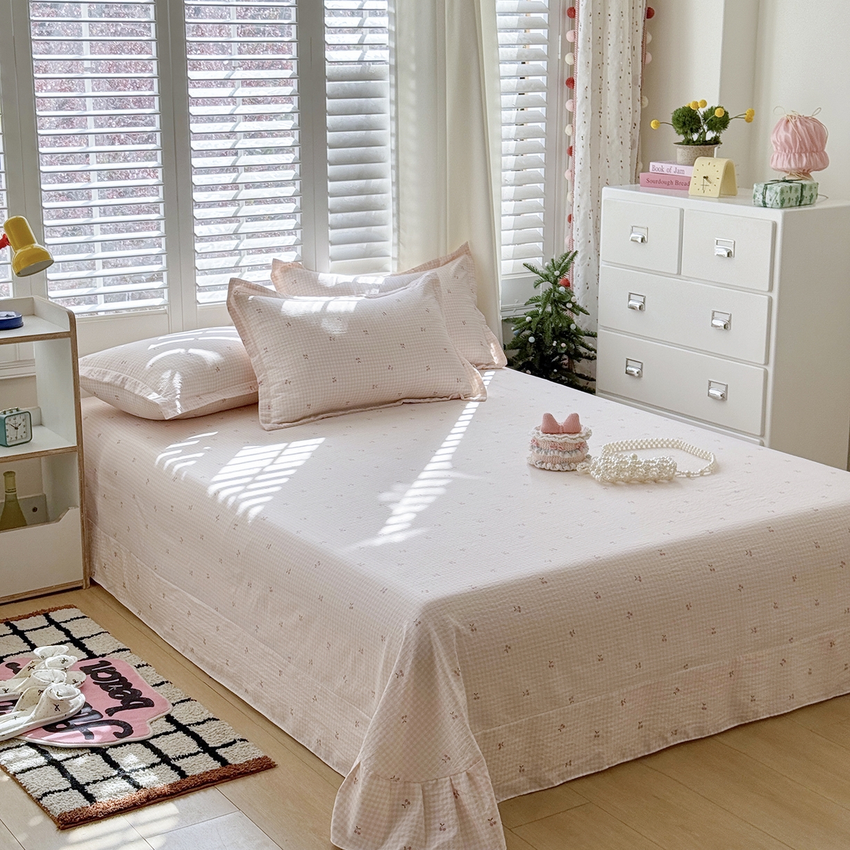 91家纺网 家纺一手货源 找家纺 恋尚羽家纺 2026新款双层纱水洗棉四件套 格子樱桃