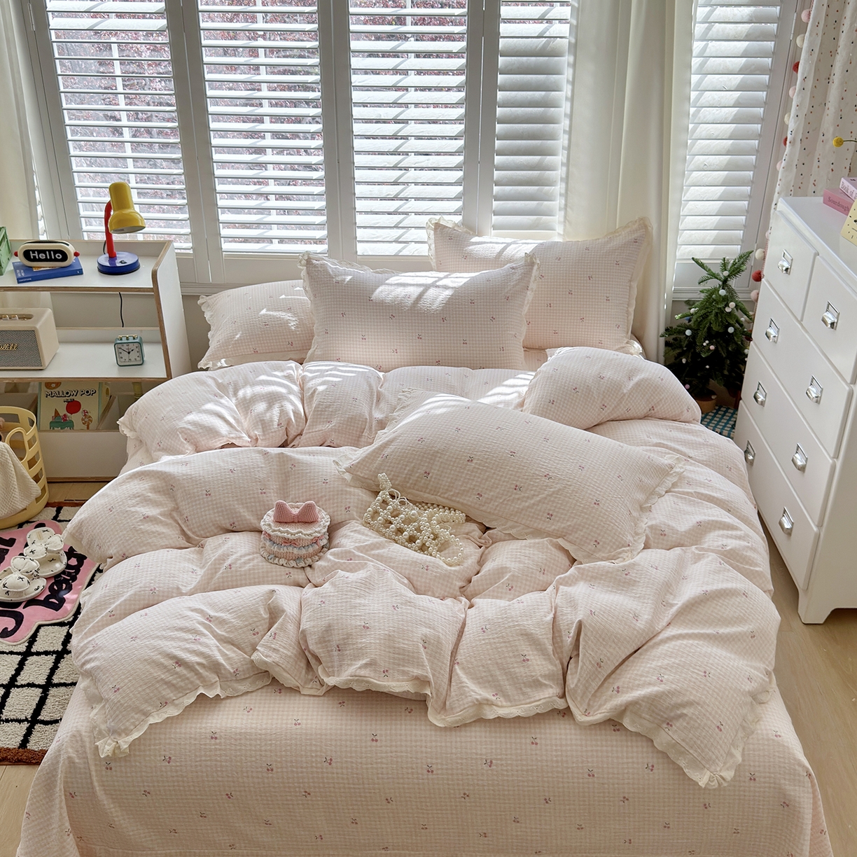 91家纺网 家纺一手货源 找家纺 恋尚羽家纺 2026新款双层纱水洗棉四件套 格子樱桃