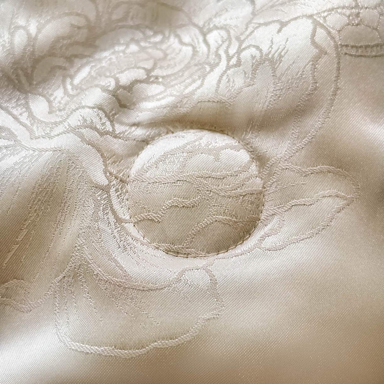 91家纺网 家纺一手货源 找家纺 博纳家纺 2026新款轻奢高端色织定位提花拼角镂空款夏被四件套冰丝凉感夏被四件套繁花魅影 香槟