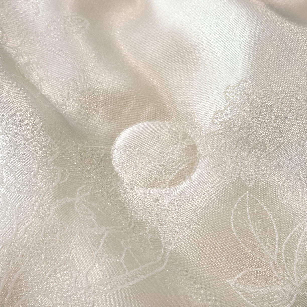 91家纺网 家纺一手货源 找家纺 博纳家纺 2026新款轻奢高端色织定位提花拼角镂空款夏被四件套冰丝凉感夏被四件套繁花魅影 象牙白