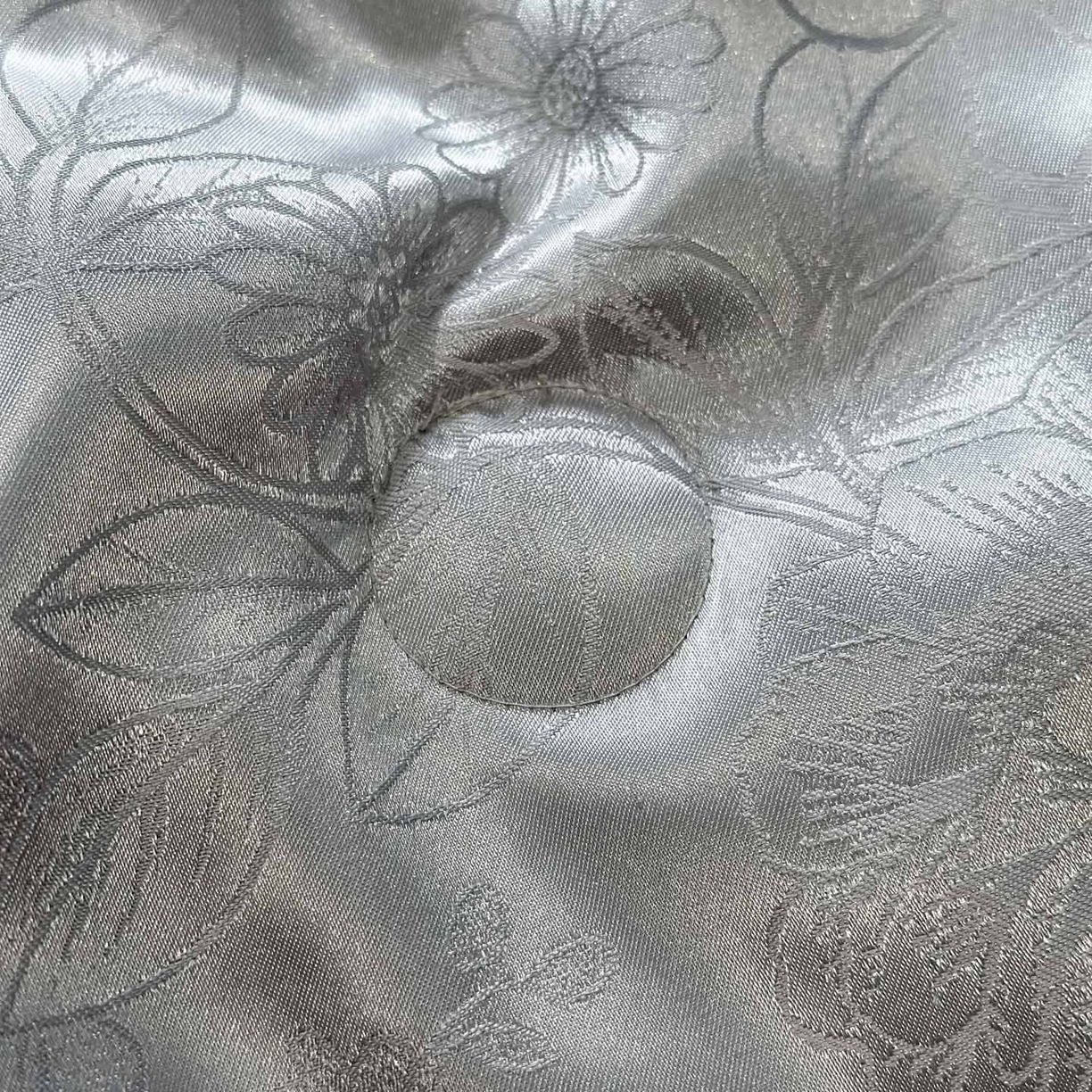 91家纺网 家纺一手货源 找家纺 博纳家纺 2026新款轻奢高端色织定位提花拼角镂空款夏被四件套冰丝凉感夏被四件套繁花魅影 绅士灰