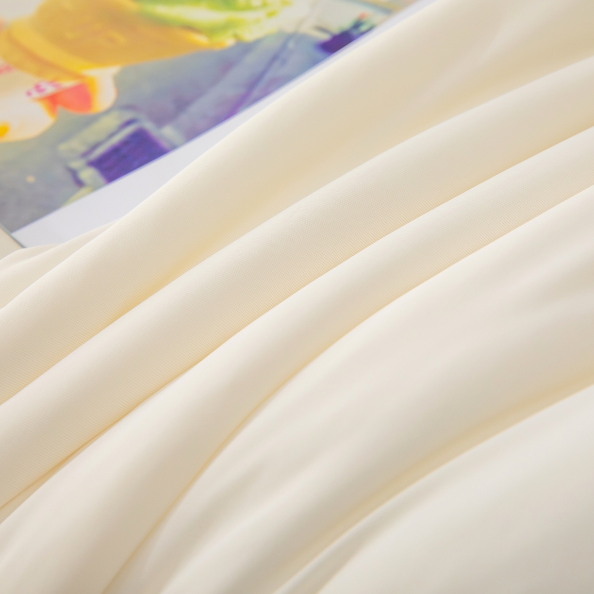 91家纺网 家纺一手货源 找家纺 木兰花 2026新款凉感A类氨纶凉感丝夏被空调被夏凉被 奶油白