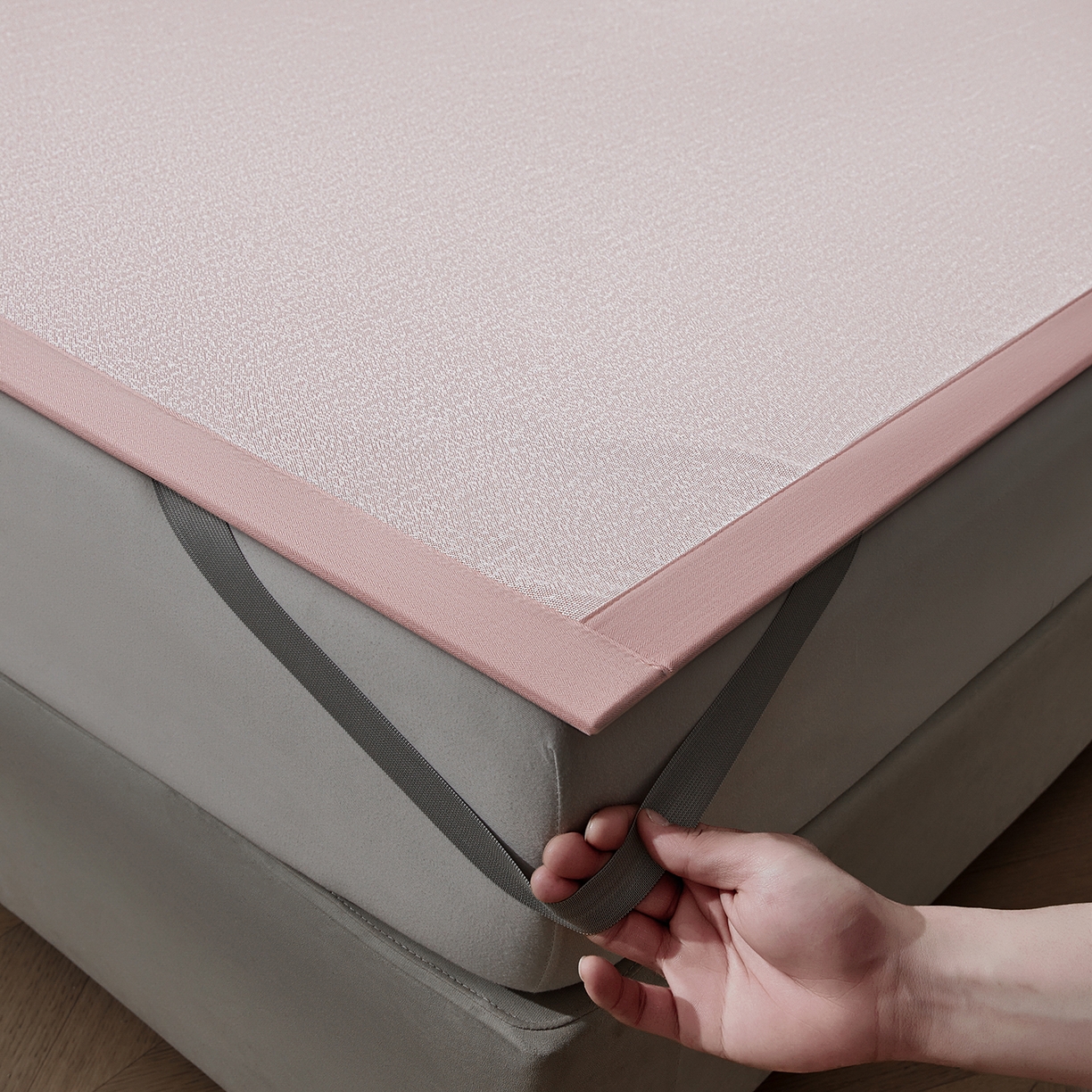 91家纺网 家纺一手货源 找家纺 航途席业 2026新款清澜肌理粗冰丝凉席席子-可机洗 粉