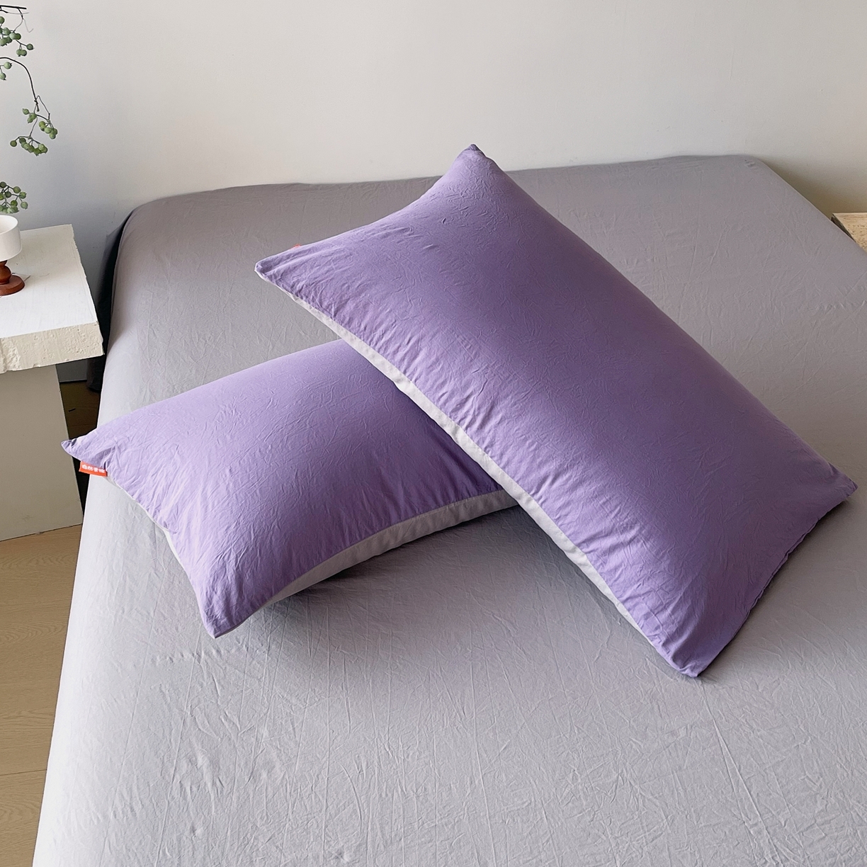 91家纺网 家纺一手货源 找家纺 春皖家纺 2026春夏新款双拼全棉水洗棉单枕套枕套单件单品枕套 水晶紫-浅灰