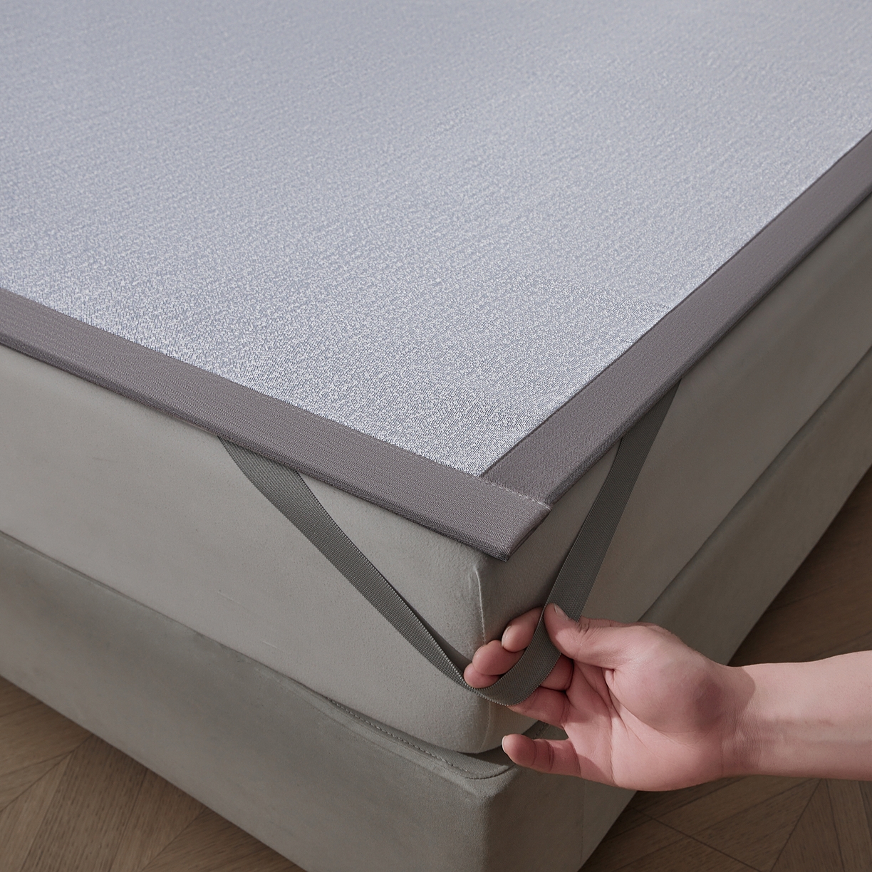 91家纺网 家纺一手货源 找家纺 航途席业 2026新款清澜肌理粗冰丝凉席席子-可机洗 蓝紫