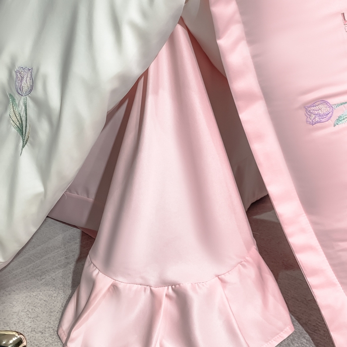 91家纺网 家纺一手货源 找家纺 玉相逢 2026新品天丝双拼刺绣四件套-卡骆驰系列 樱花粉