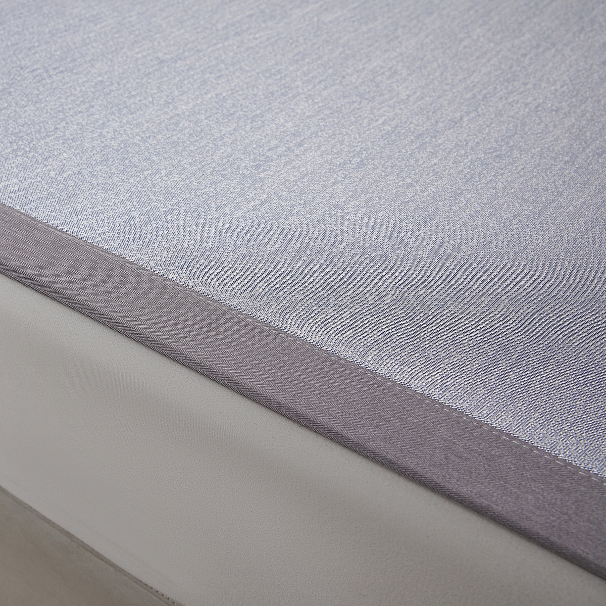 91家纺网 家纺一手货源 找家纺 航途席业 2026新款清澜肌理粗冰丝凉席席子-可机洗 蓝紫