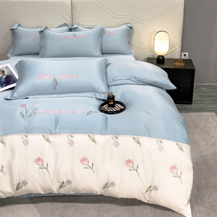 91家纺网 家纺一手货源 找家纺 玉相逢 2026新品天丝双拼刺绣四件套-卡骆驰系列 天空蓝