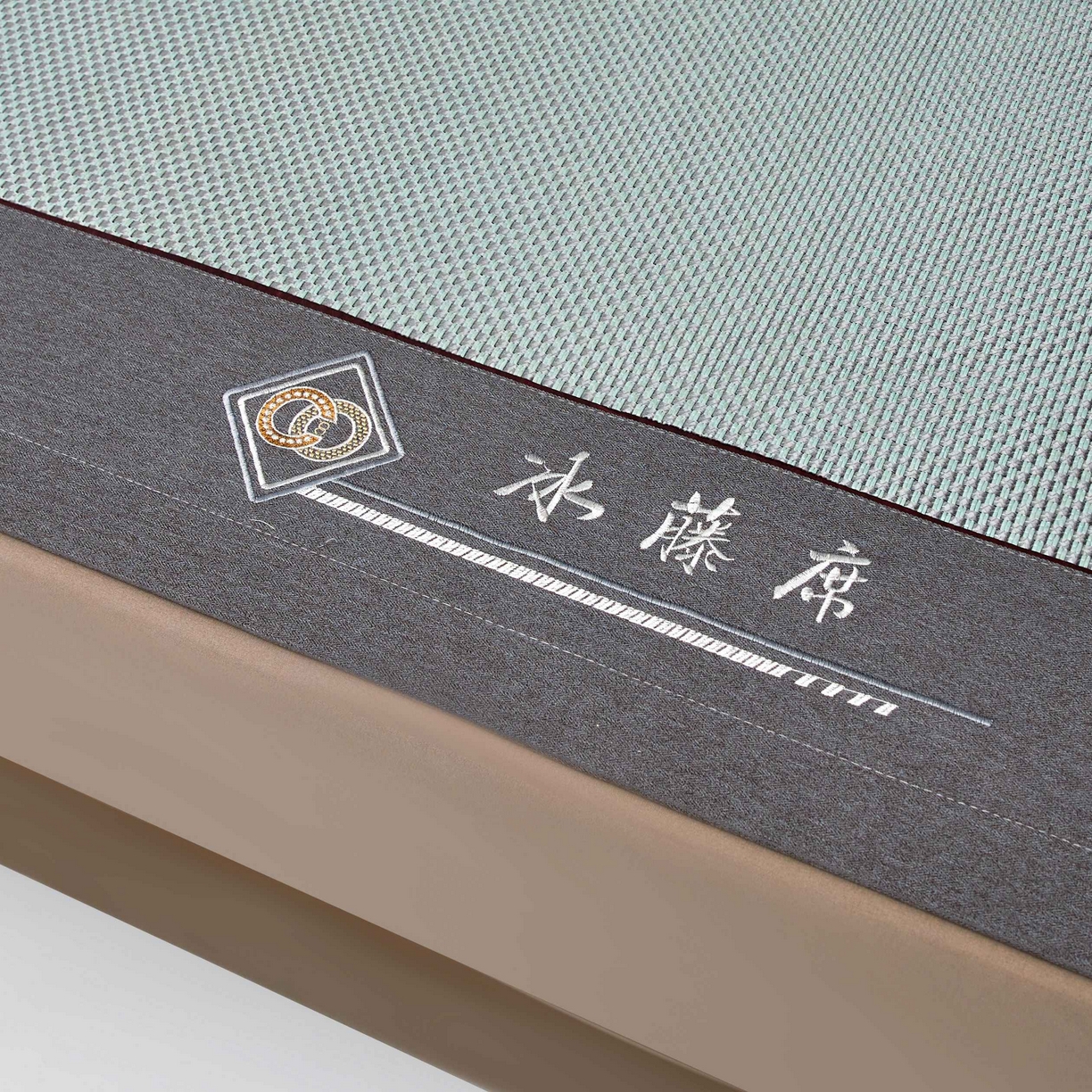 91家纺网 家纺一手货源 找家纺 席匠 2026新款冰藤三明治凉席席子 绿色