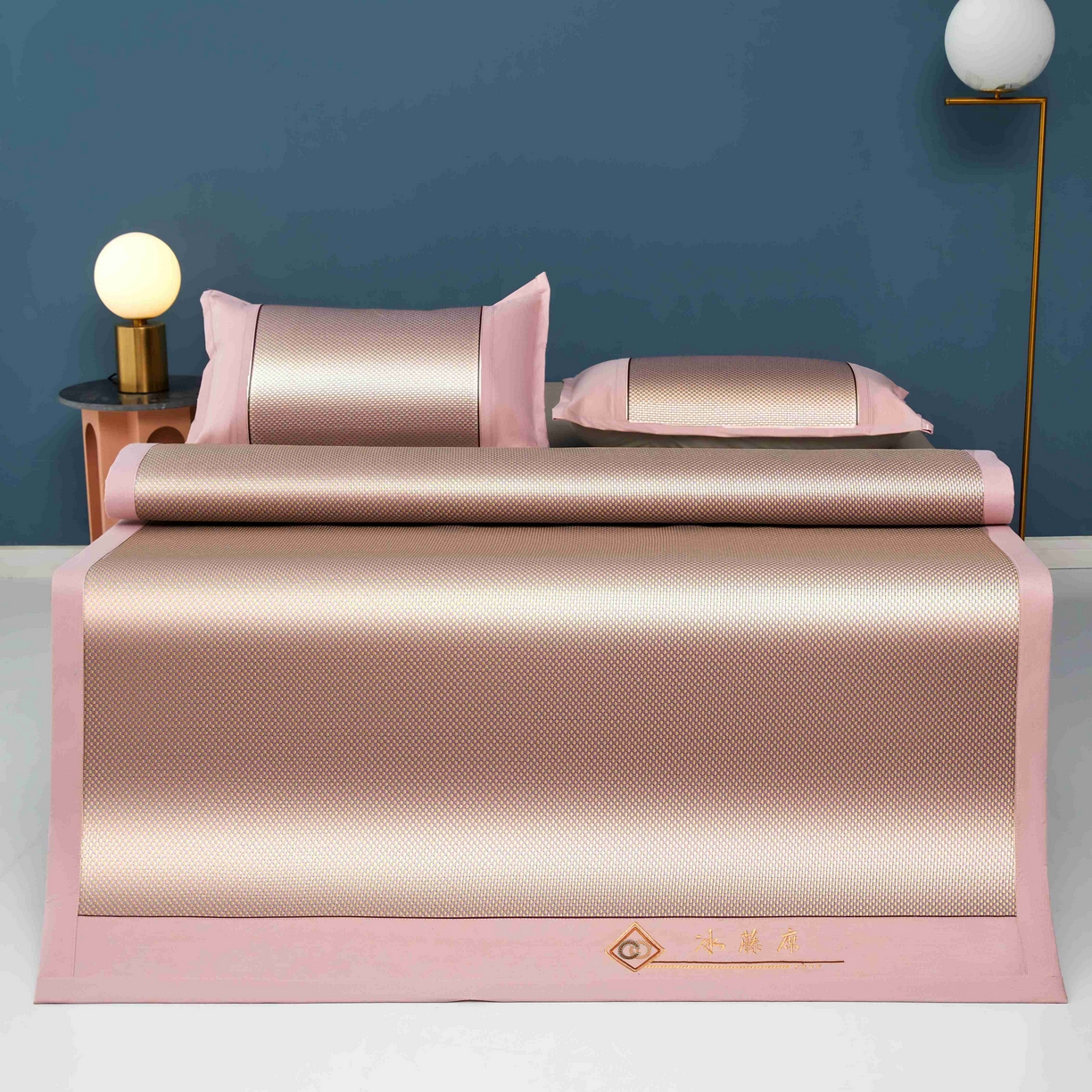 91家纺网 家纺一手货源 找家纺 席匠 2026新款冰藤三明治凉席席子 粉色