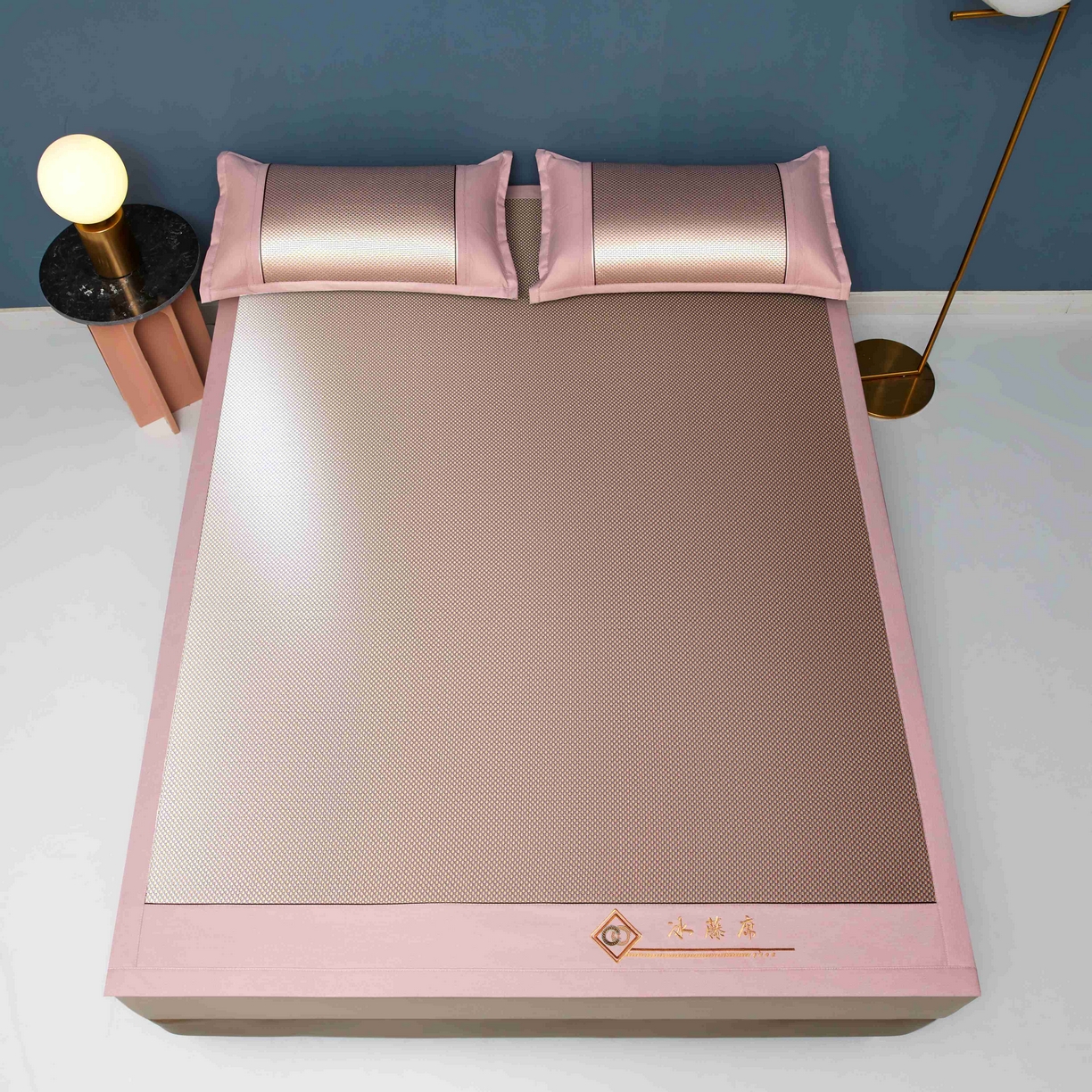 91家纺网 家纺一手货源 找家纺 席匠 2026新款冰藤三明治凉席席子 粉色