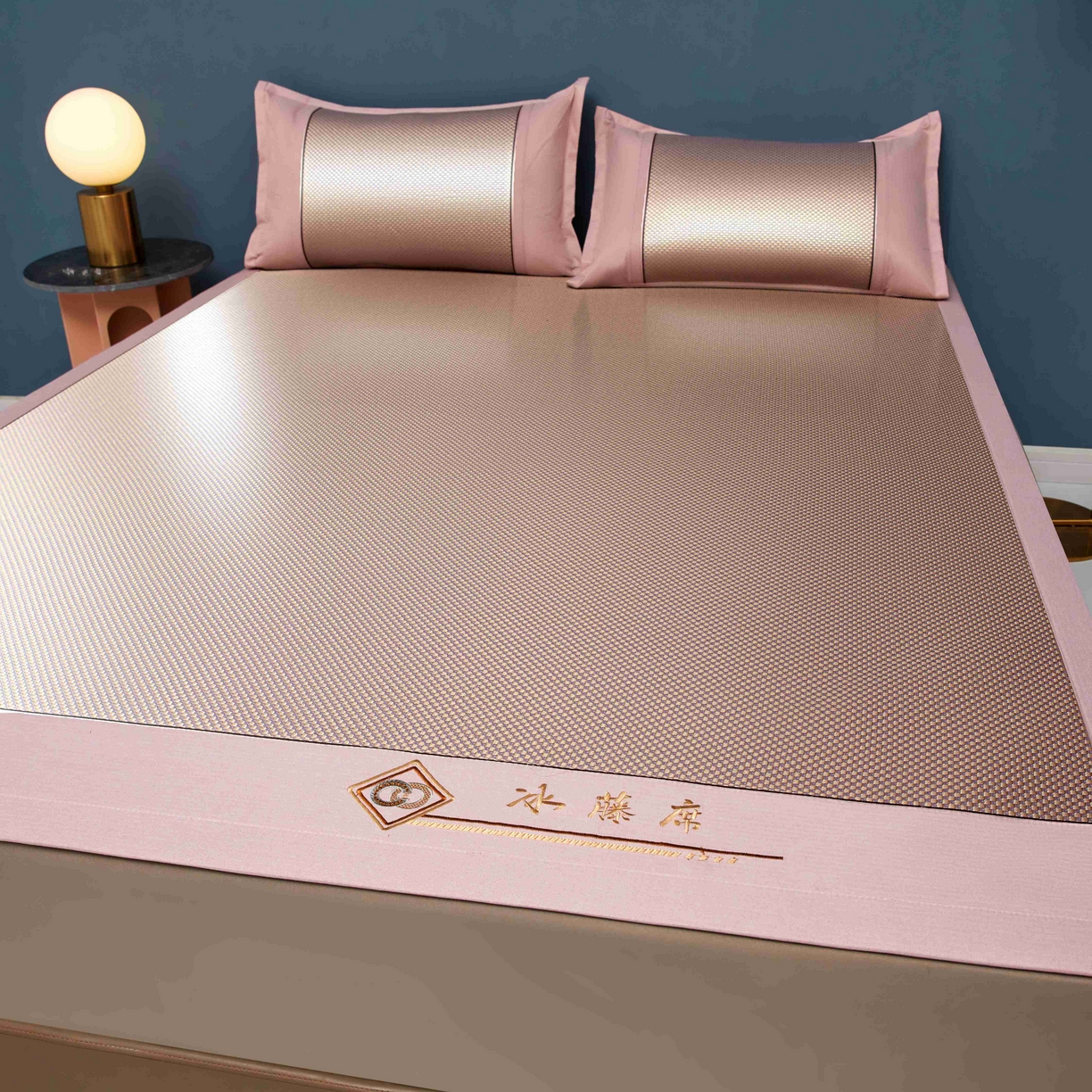 91家纺网 家纺一手货源 找家纺 席匠 2026新款冰藤三明治凉席席子 粉色