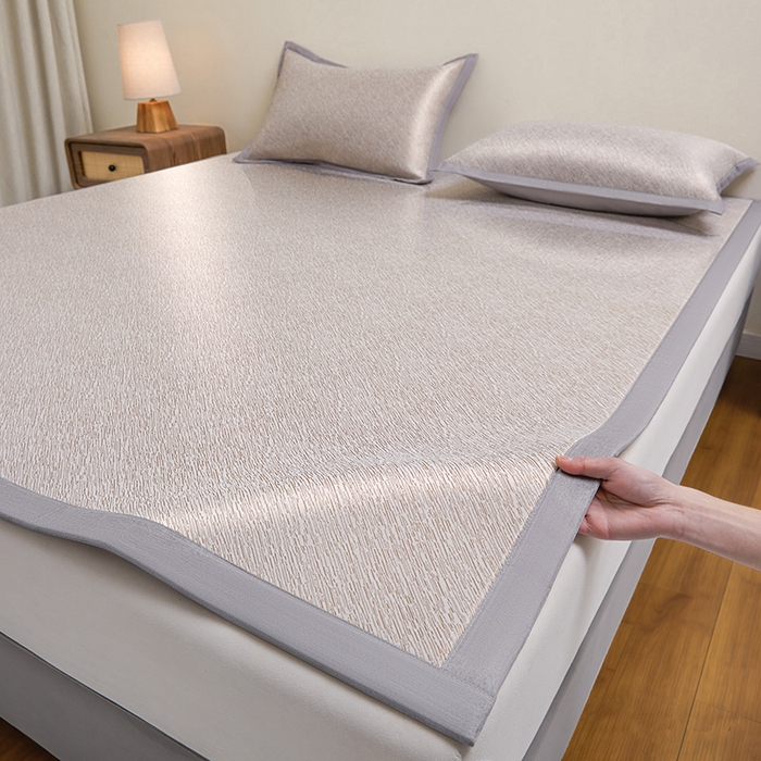 91家纺网 家纺一手货源 找家纺 航途席业 2026新款素锦色织纯冰丝席凉席席子 栗咖