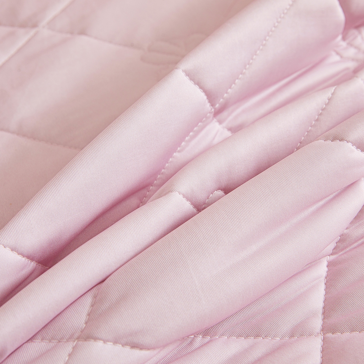 91家纺网 家纺一手货源 找家纺 魅图家纺 2026新款跨境A类凉感丝夏被-中文版 双拼-樱花粉