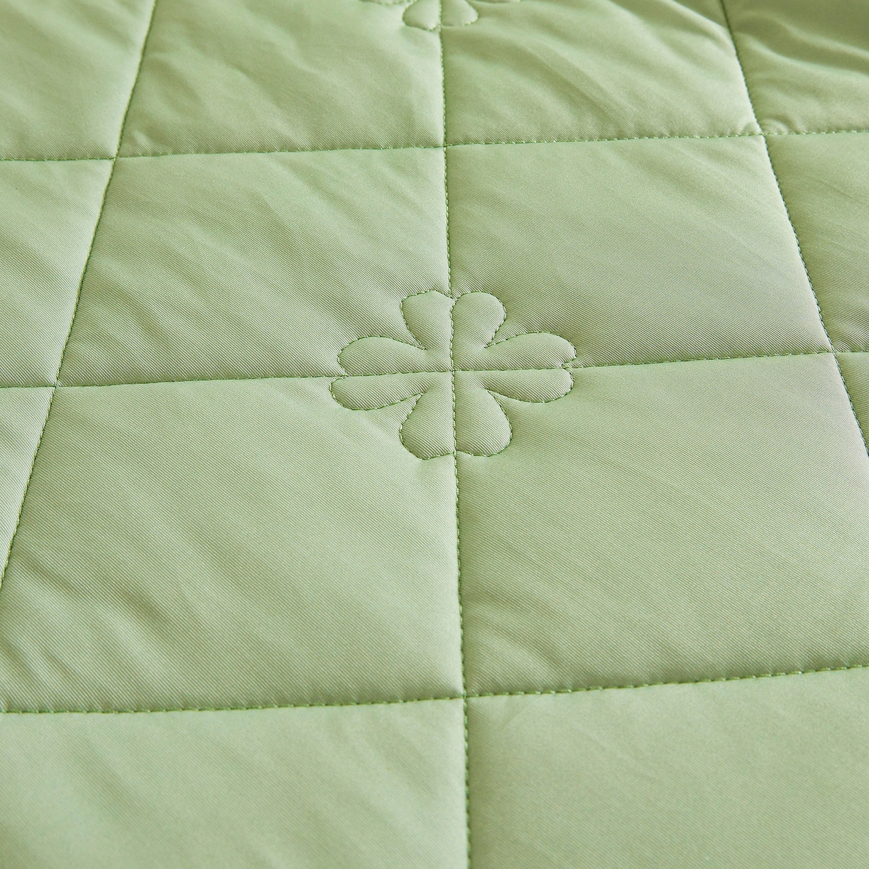 91家纺网 家纺一手货源 找家纺 魅图家纺 2026新款跨境A类凉感丝夏被-中文版 双拼-抹茶绿