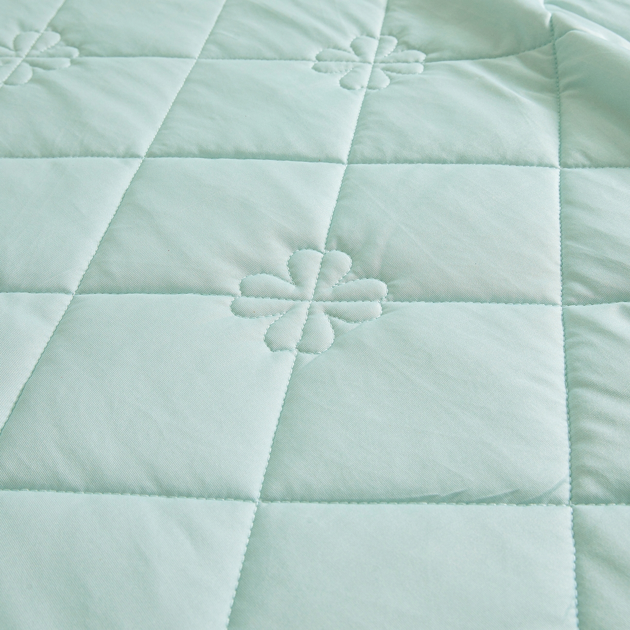 91家纺网 家纺一手货源 找家纺 魅图家纺 2026新款跨境A类凉感丝夏被-英文版 双拼 冰山绿