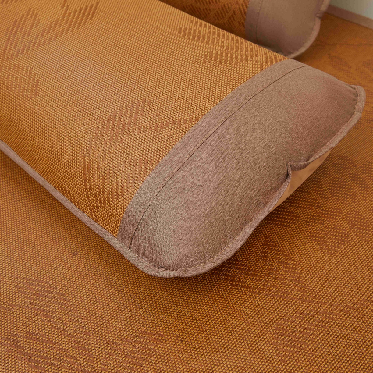 91家纺网 家纺一手货源 找家纺 席匠 2026新款小熊藤席凉席席子 水中花