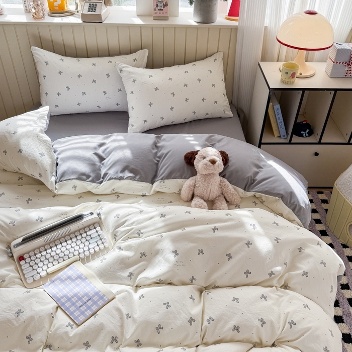 91家纺网 家纺一手货源 找家纺 鑫佳居 2026新款古法仿棉小清新印花四件套 灰蝴蝶