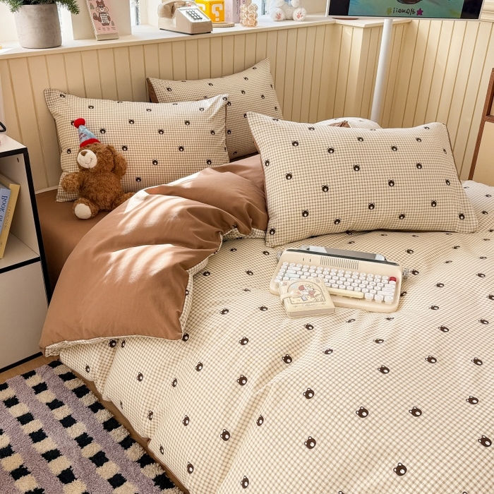 91家纺网 家纺一手货源 找家纺 鑫佳居 2026新款古法仿棉小清新印花四件套 格调熊