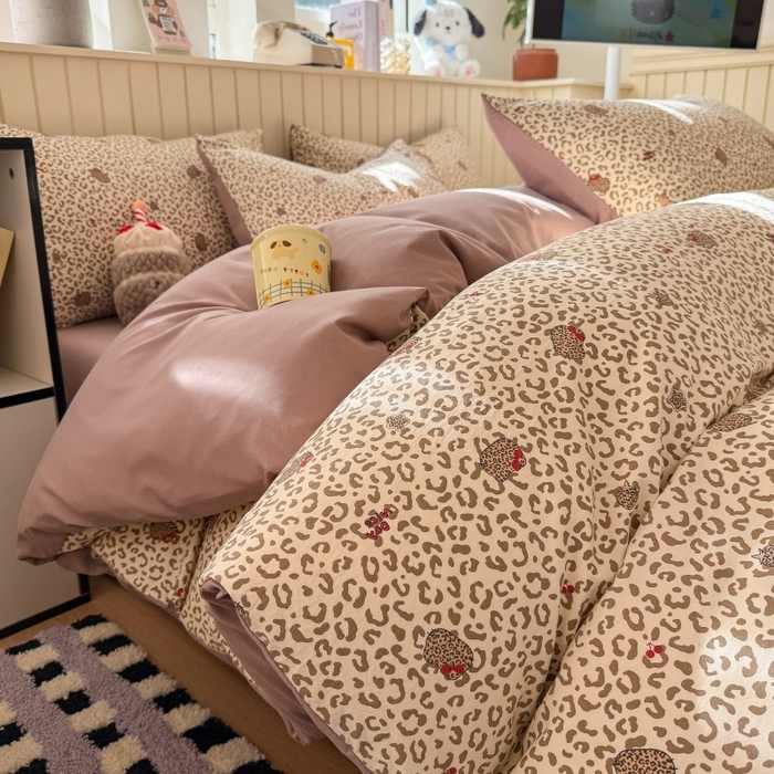 91家纺网 家纺一手货源 找家纺 鑫佳居 2026新款古法仿棉小清新印花四件套 豹纹猫