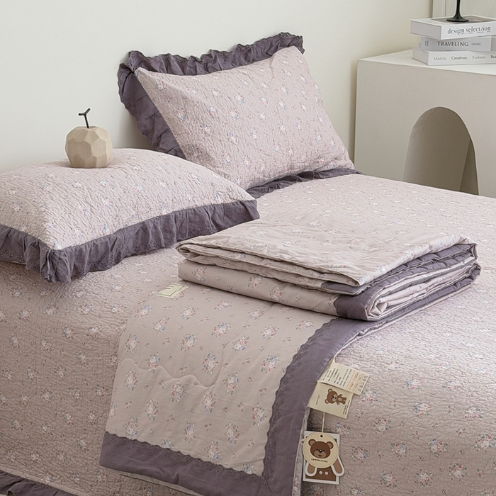 91家纺网 家纺一手货源 找家纺 佰织鑫家居 2026春夏新款全棉纯棉法式床盖款夏被夏凉被空调被夏被四件套春秋被四件套紫苏