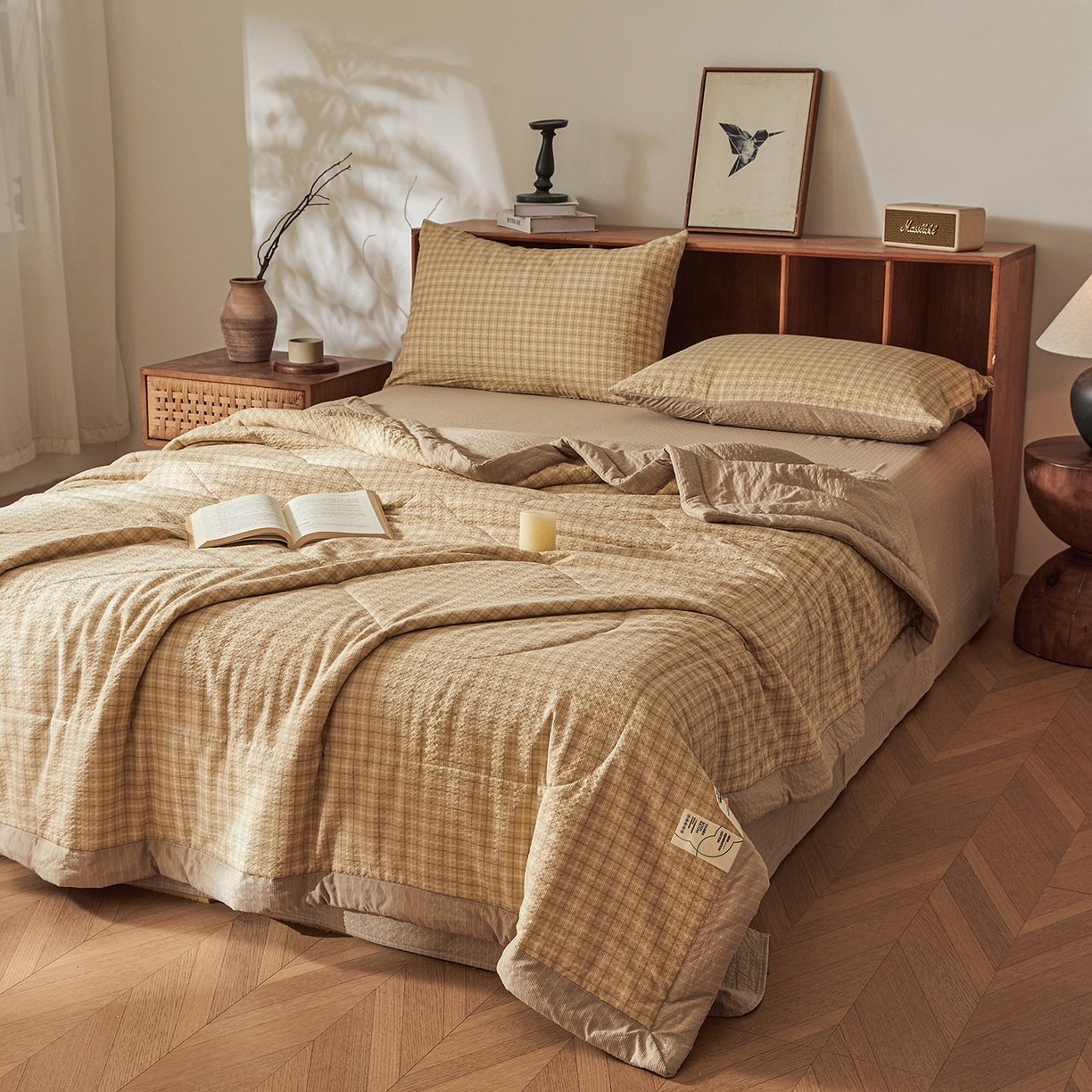 91家纺网 家纺一手货源 找家纺 熙宴家纺 2026新款云感泡芙棉花夏被四件套 咖方格