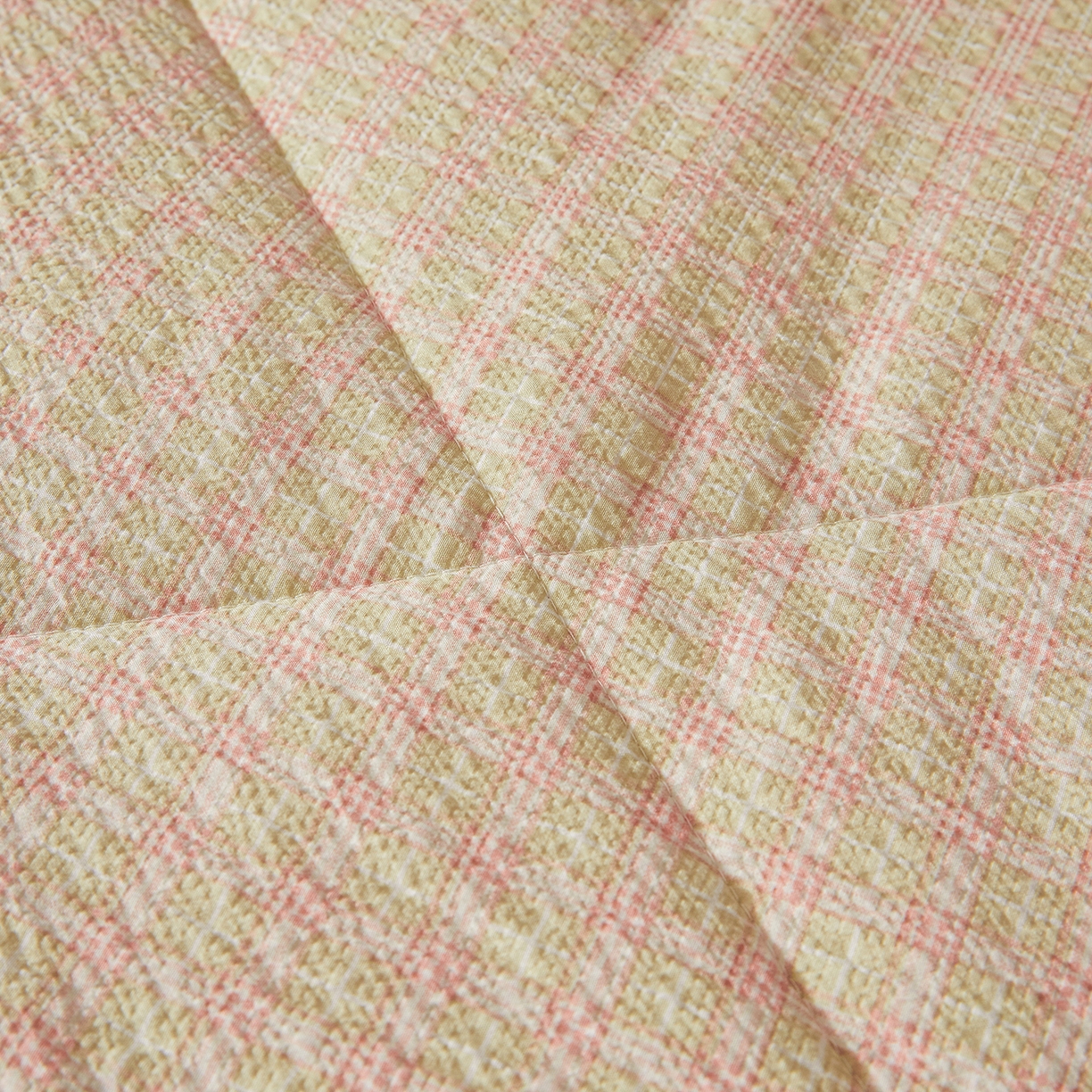 91家纺网 家纺一手货源 找家纺 熙宴家纺 2026新款云感泡芙棉花夏被四件套 粉方格