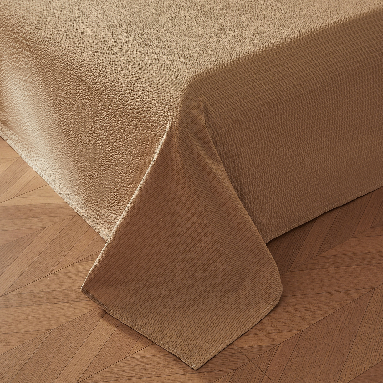 91家纺网 家纺一手货源 找家纺 熙宴家纺 2026新款云感泡芙棉花夏被四件套 咖黑方格