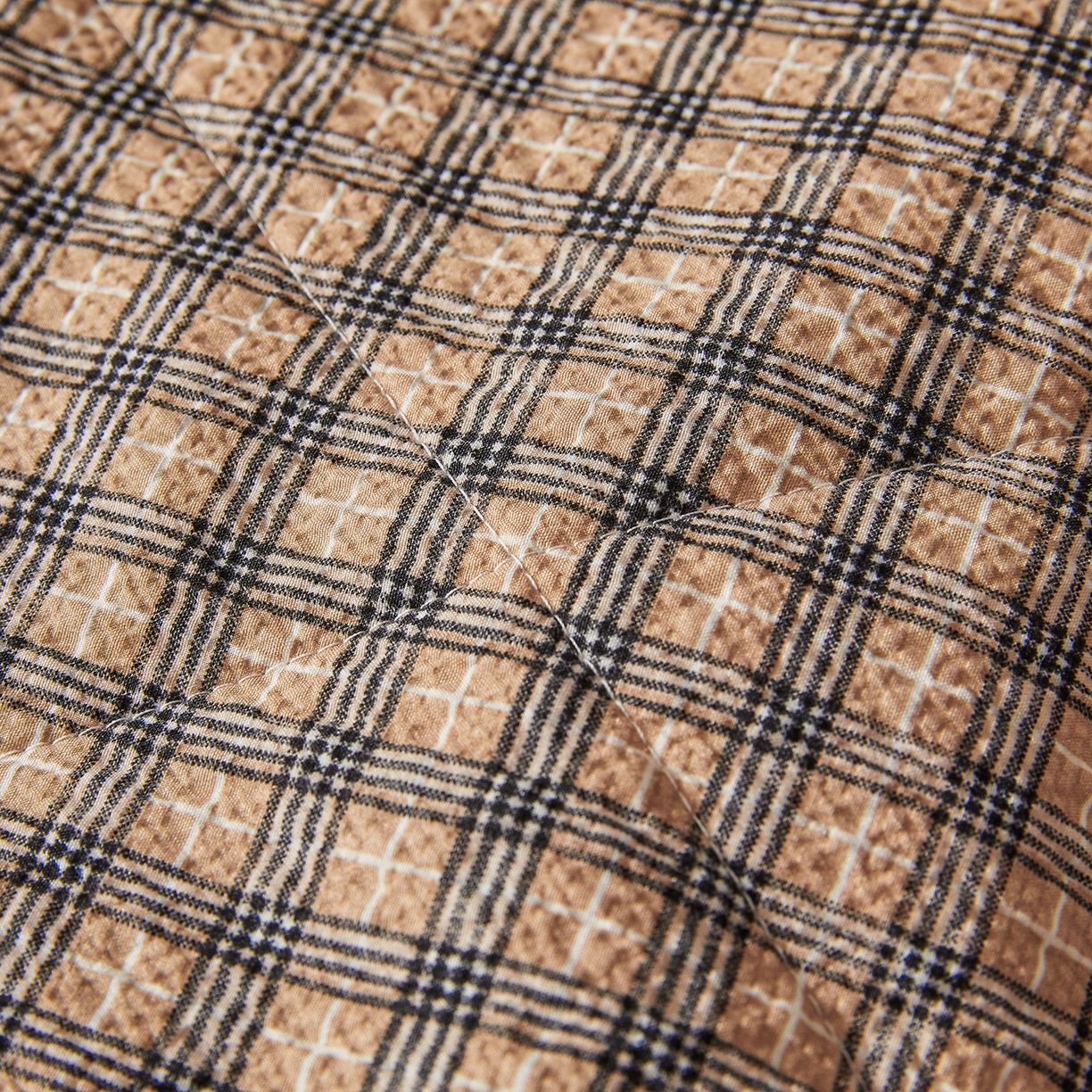 91家纺网 家纺一手货源 找家纺 熙宴家纺 2026新款云感泡芙棉花夏被四件套 咖黑方格