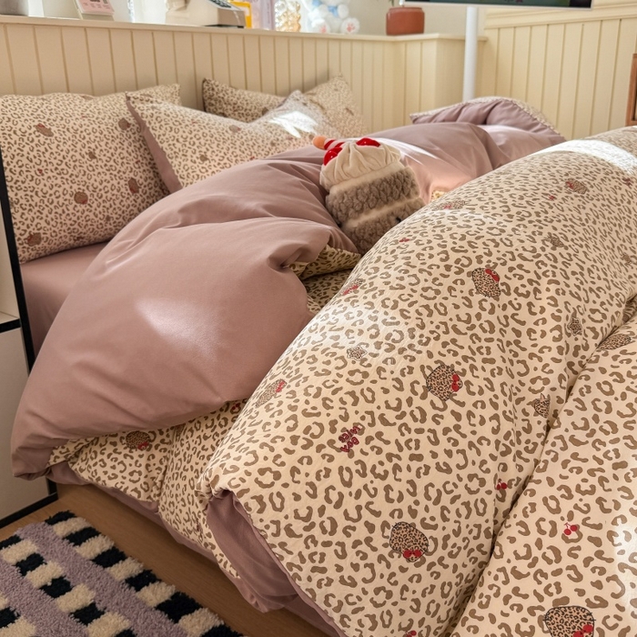 91家纺网 家纺一手货源 找家纺 鑫佳居 2026新款古法仿棉小清新印花单被套 豹纹猫