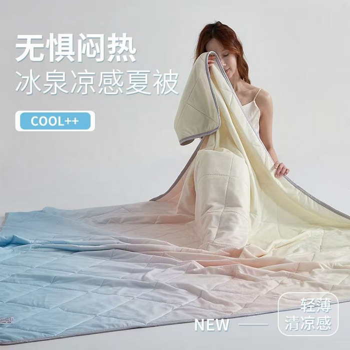91家纺网 家纺一手货源 找家纺 安琪家纺  【跨境希音temu】2026新款凉感丝渐变系列夏凉被 米蓝色
