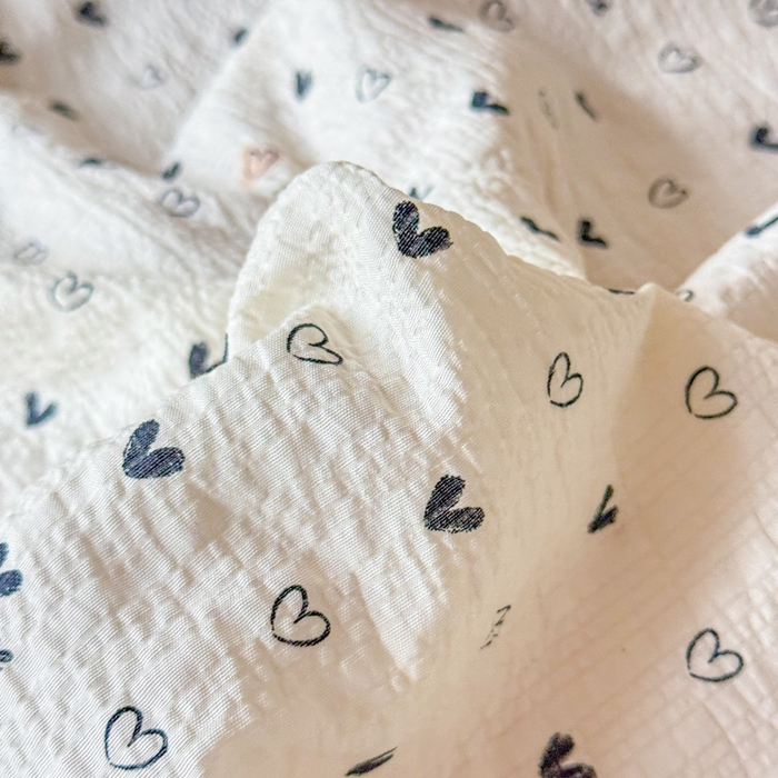 91家纺网 家纺一手货源 找家纺 梦舒阳 2026新款泡芙棉夏被花边款泡芙纱夏凉被四件套空调被带小熊吊牌 幸运