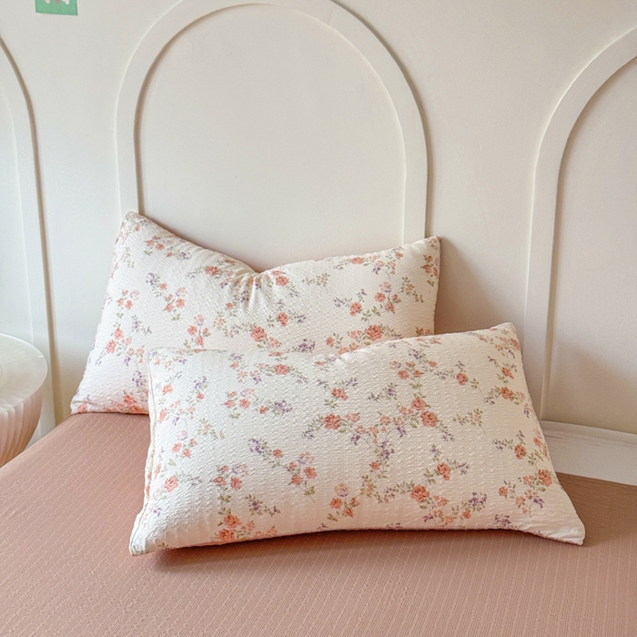 91家纺网 家纺一手货源 找家纺 梦舒阳 2026新款泡芙棉夏被花边款泡芙纱夏凉被四件套空调被带小熊吊牌 暖阳