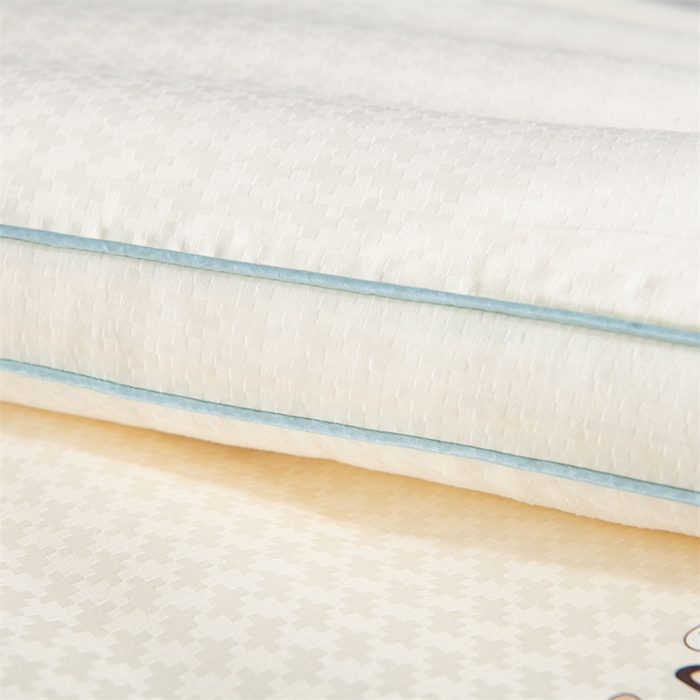 91家纺网 家纺一手货源 找家纺 （总）永乐枕芯 2026新款四只小狗护颈儿童枕枕头枕芯