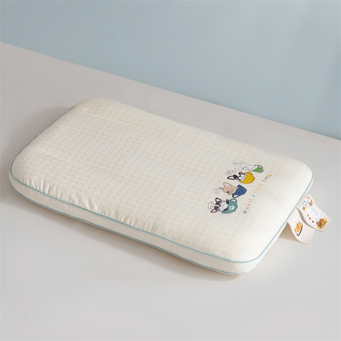 91家纺网 家纺一手货源 找家纺 （总）永乐枕芯 2026新款四只小狗护颈儿童枕枕头枕芯