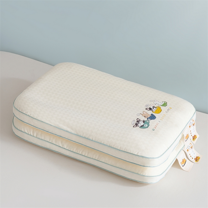 91家纺网 家纺一手货源 找家纺 （总）永乐枕芯 2026新款四只小狗护颈儿童枕枕头枕芯