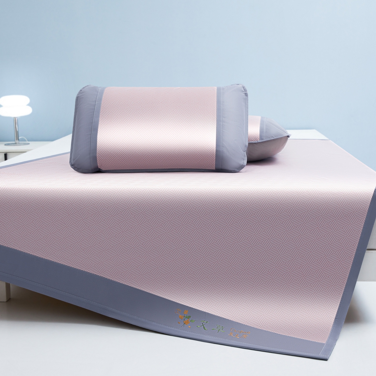 91家纺网 家纺一手货源 找家纺 席匠 2026新款粗冰丝饼干凉席席子 粉色