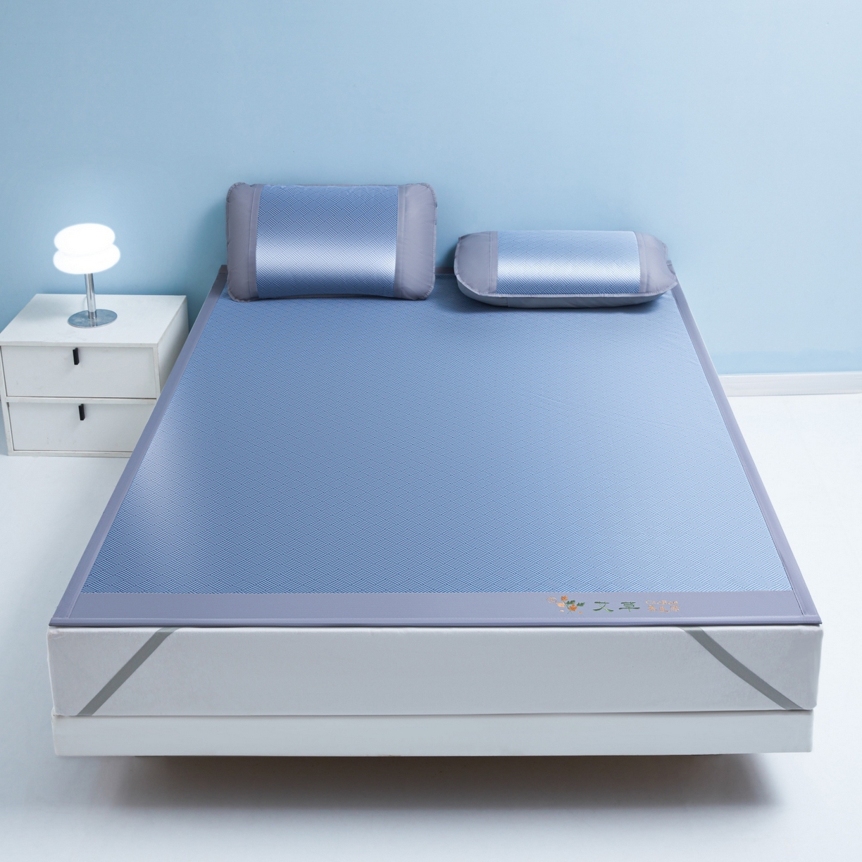 91家纺网 家纺一手货源 找家纺 席匠 2026新款粗冰丝饼干凉席席子 蓝色