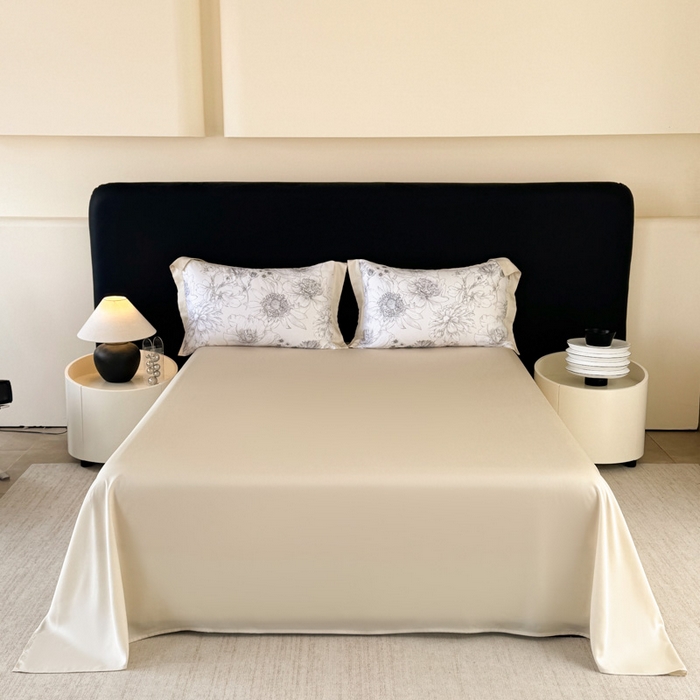 91家纺网 家纺一手货源 找家纺 玉相逢 2026春夏新款莱赛尔天丝夏被嵌绳款数码印花单夏被夏被四件套 墨染疏芳