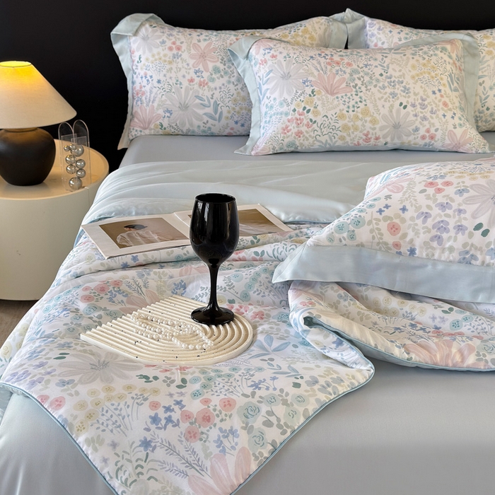 91家纺网 家纺一手货源 找家纺 玉相逢 2026春夏新款莱赛尔天丝夏被嵌绳款数码印花单夏被夏被四件套 星丛