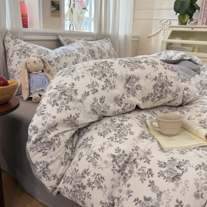 91家纺网 家纺一手货源 找家纺 鑫佳居 2026新款水洗针织提花双层纱四件套 雾影玫瑰