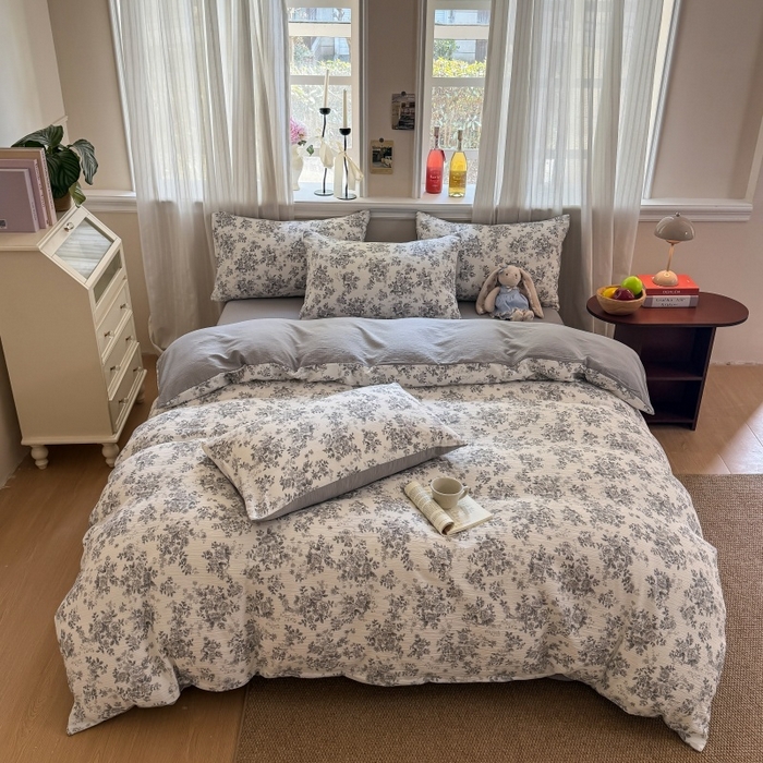 91家纺网 家纺一手货源 找家纺 鑫佳居 2026新款水洗针织提花双层纱四件套 雾影玫瑰