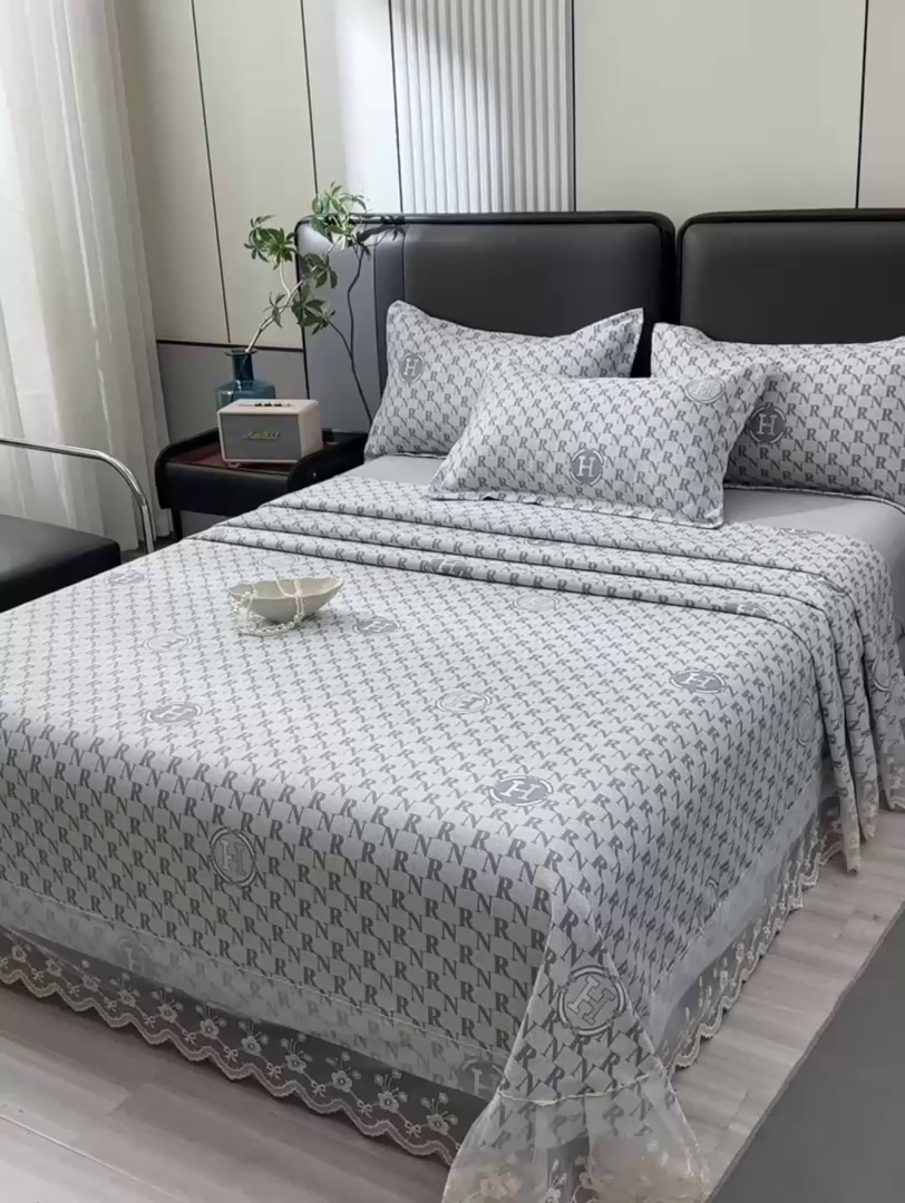 91家纺网 家纺一手货源 找家纺 星窝家纺 2026新款花边老粗布凉席三件套 潮流字母-灰
