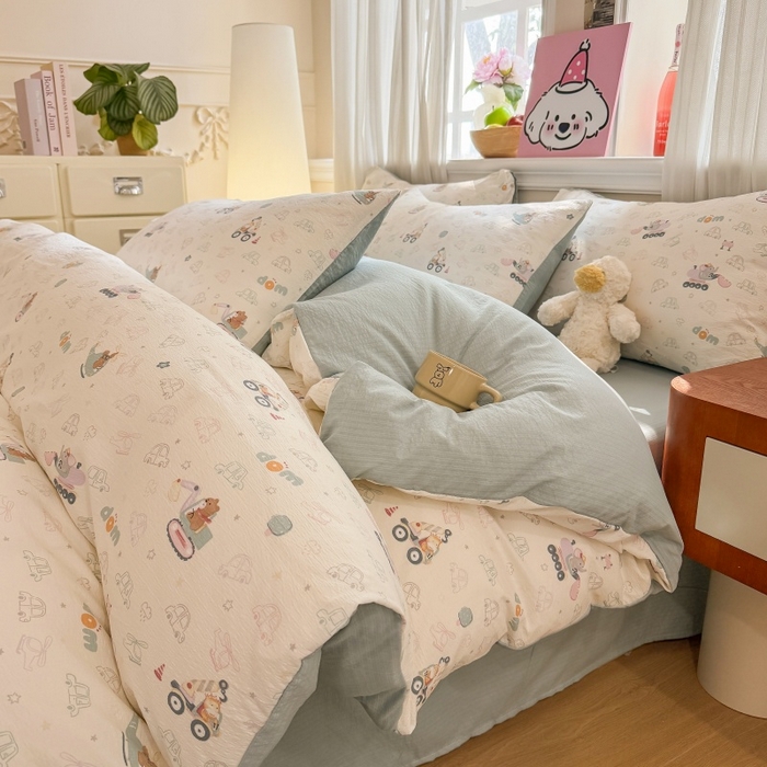 91家纺网 家纺一手货源 找家纺 鑫佳居 2026新款水洗针织提花双层纱四件套 童趣小车队